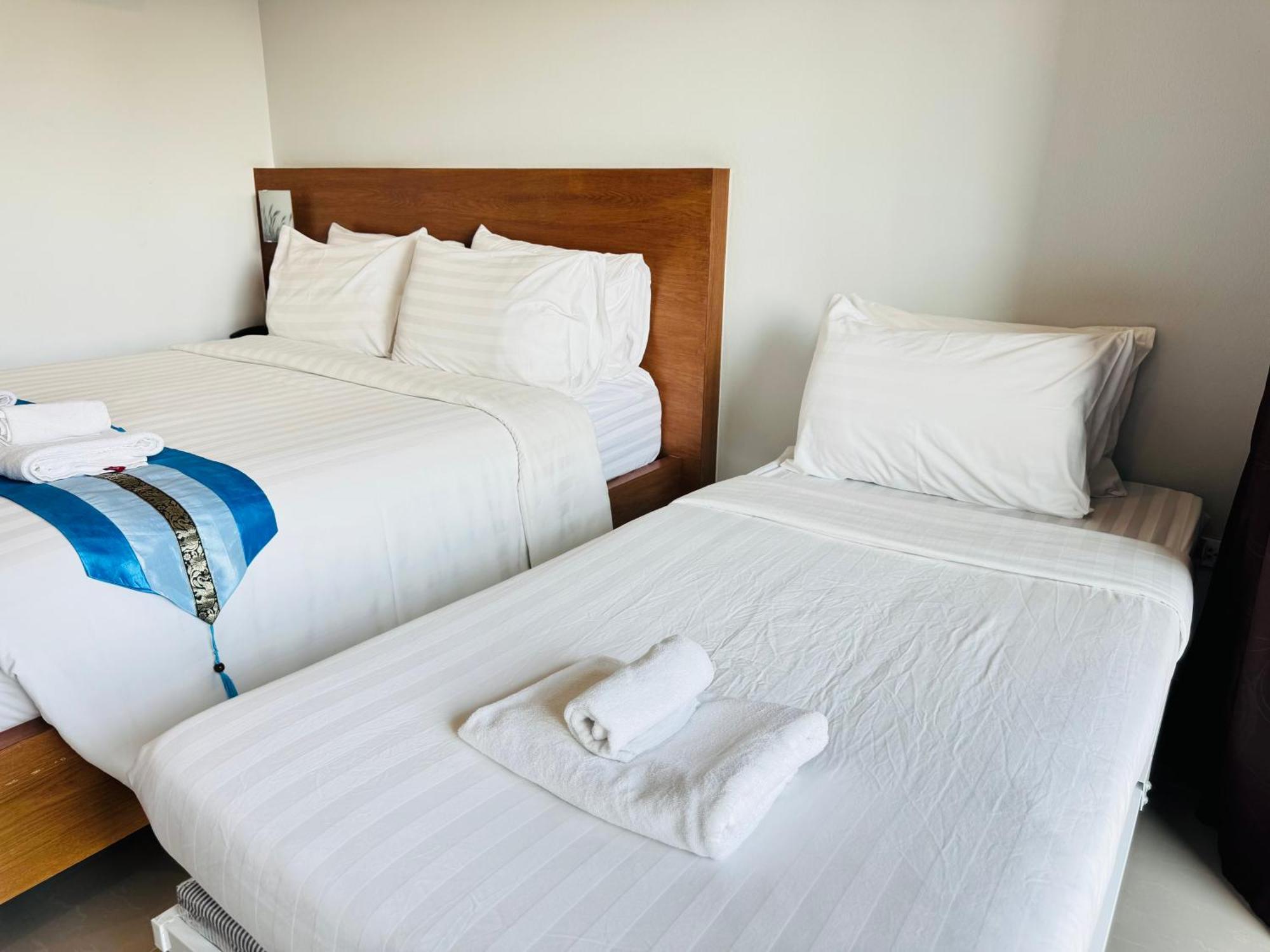 Room Lanna Soi7 Chiang Mai Exterior photo